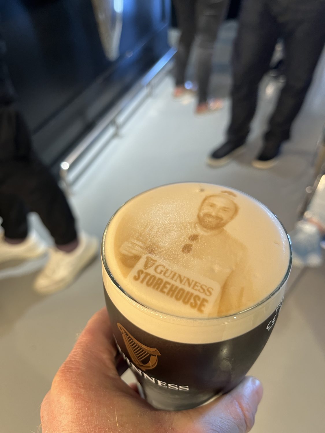 guinness face on beer