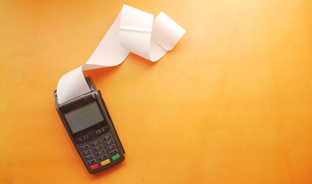 Everything You Need to Know About Avoiding Credit Card Foreign Transaction Fees 8 point of sale device