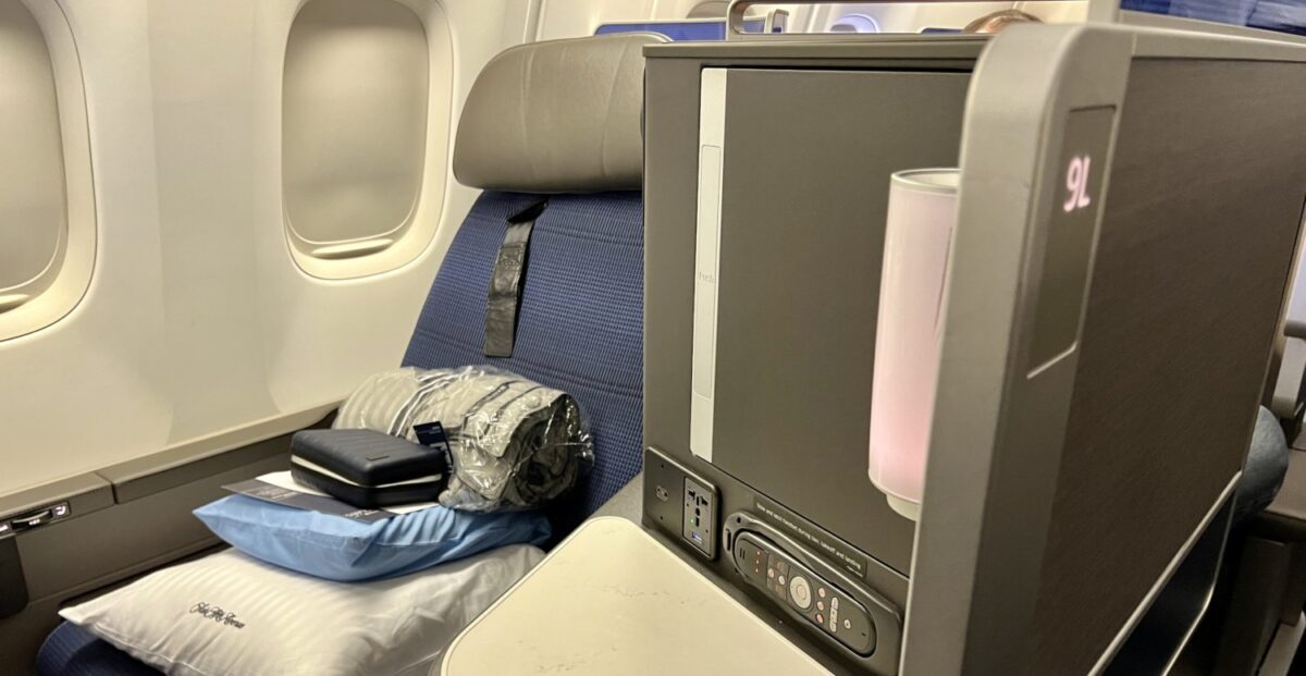 united polaris amenities