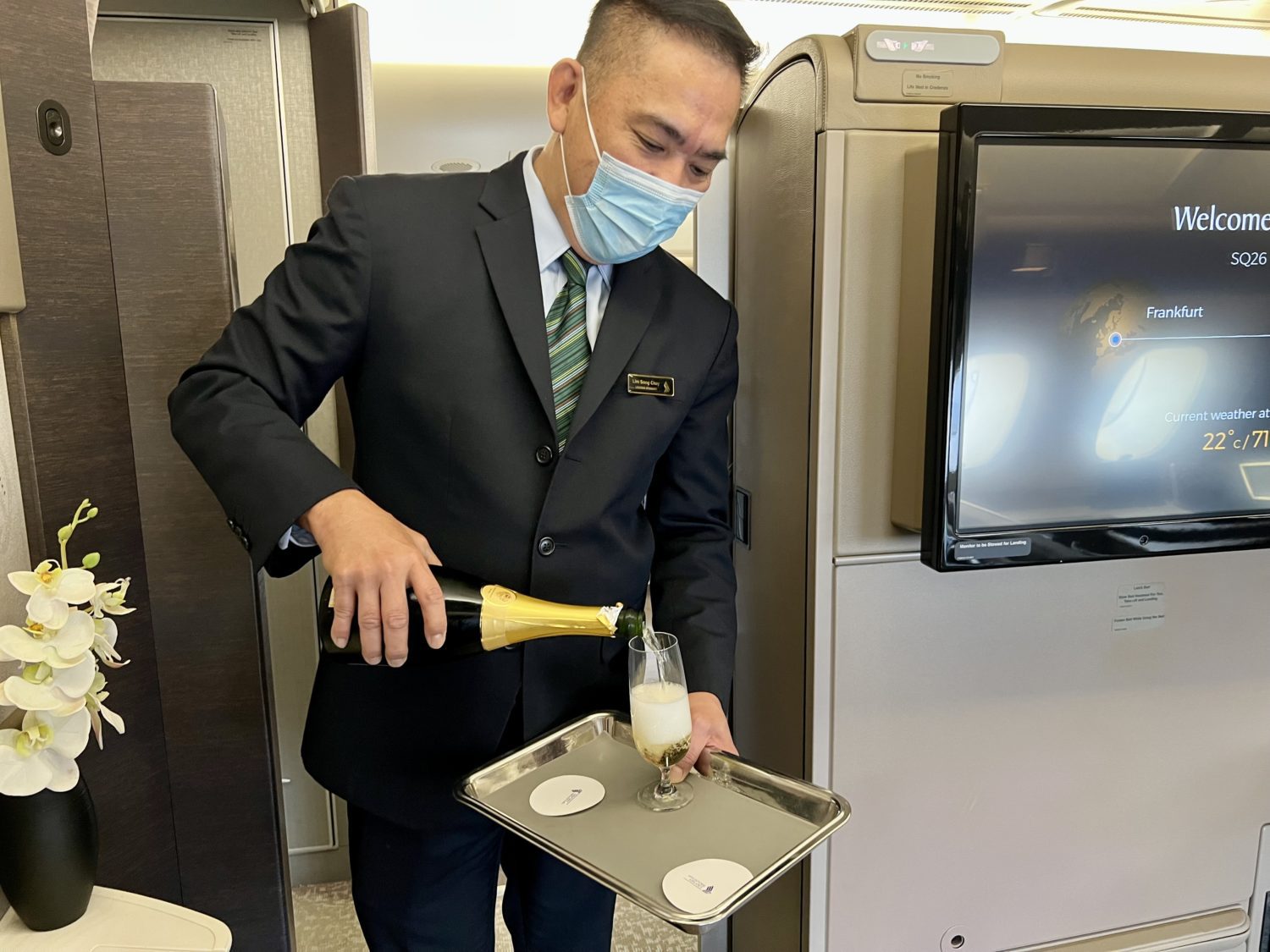 Singapore Airlines first class champagne