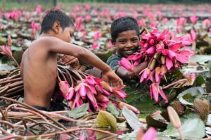 children in bangladesh covid travel