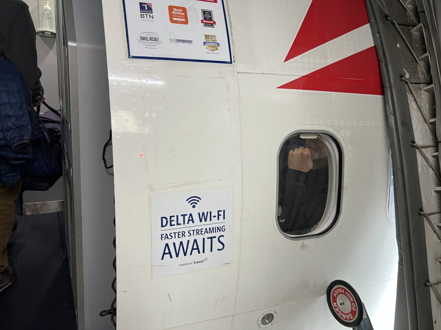 delta free wifi viasat