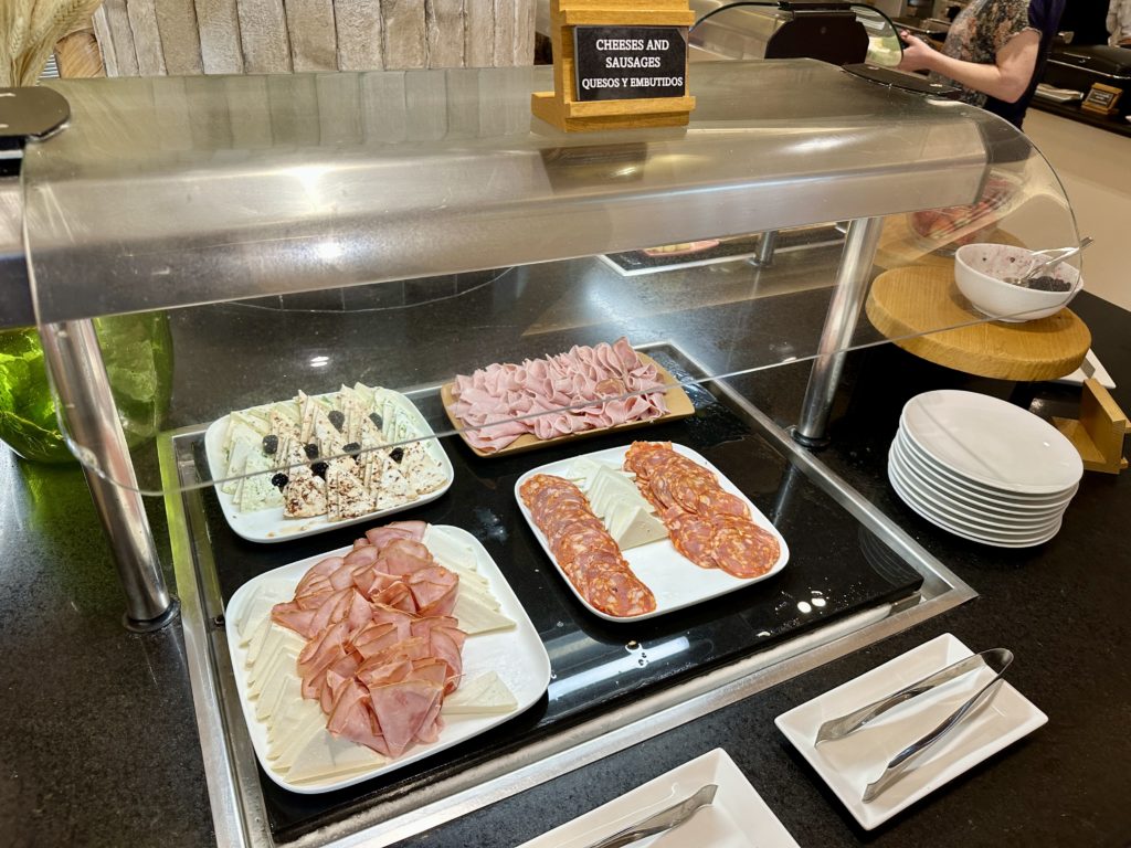 el comedor meat and cheese spread