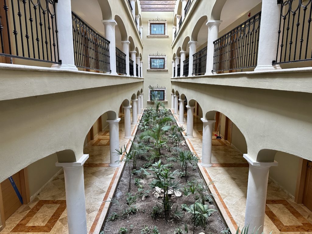 zilara riviera maya hallways