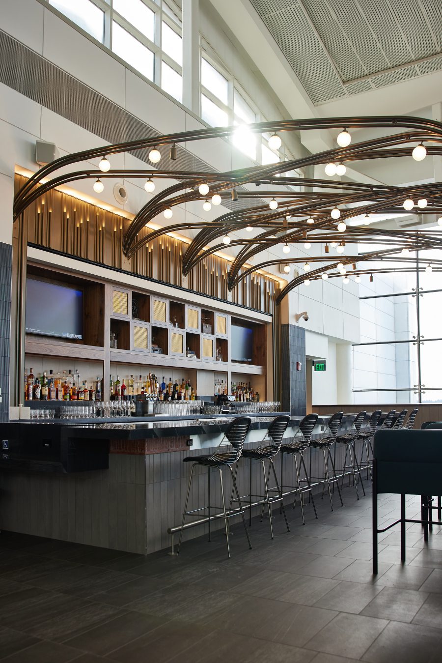 new seattle centurion lounge bar seating