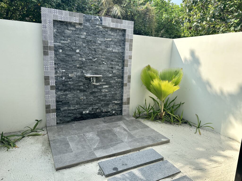 beach villa bathroom