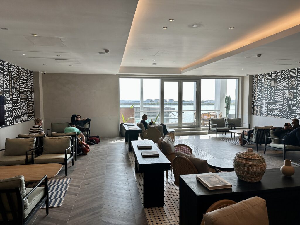 le meridien maldives transfer lounge seating