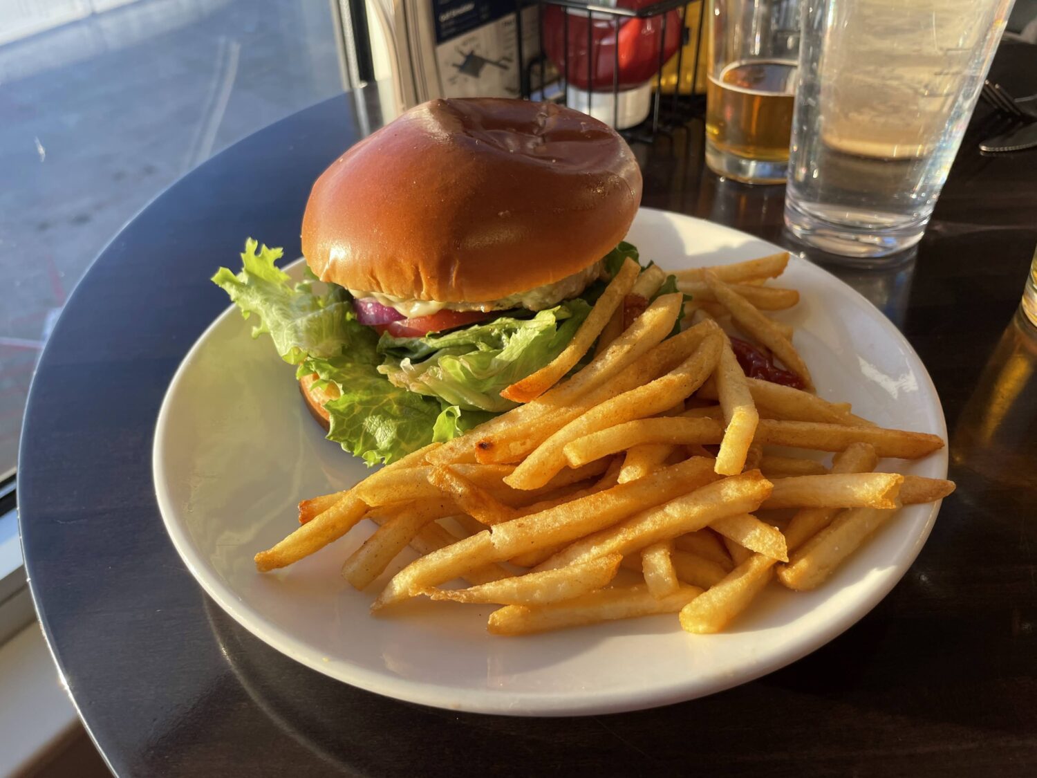 pga msp lounge ikes turkey burger