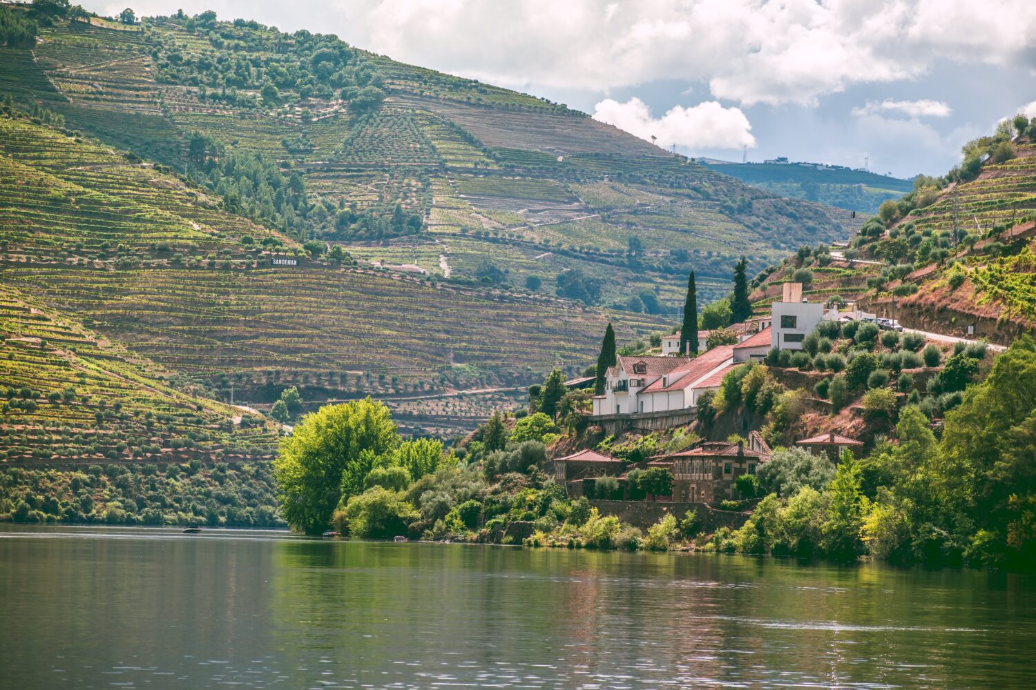 douro river valley portugal
