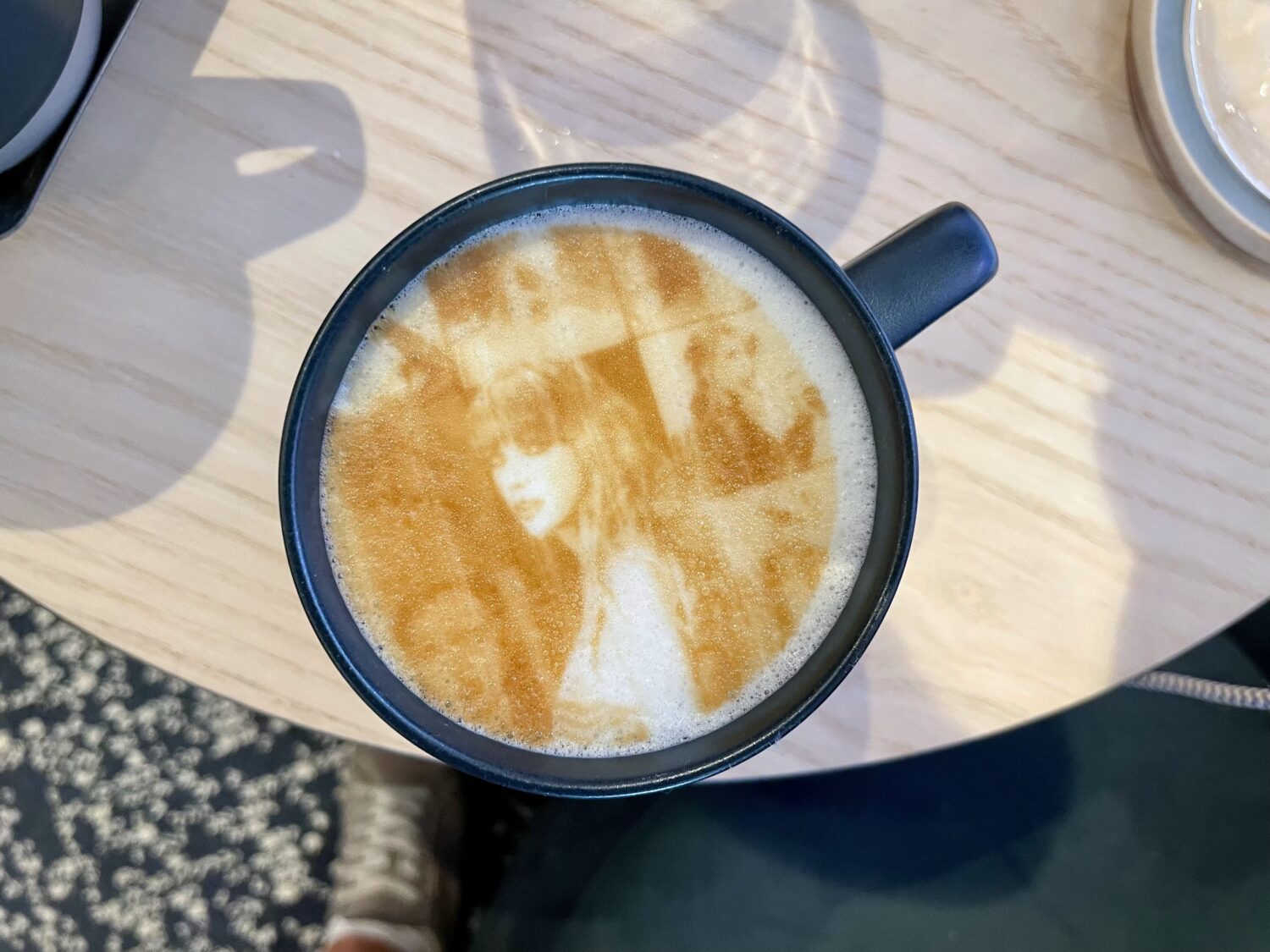 Dulles Capital One Lounge