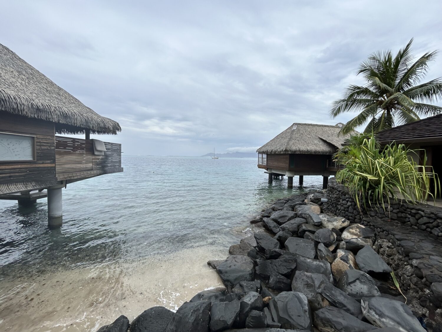 Overwater bungalow 2