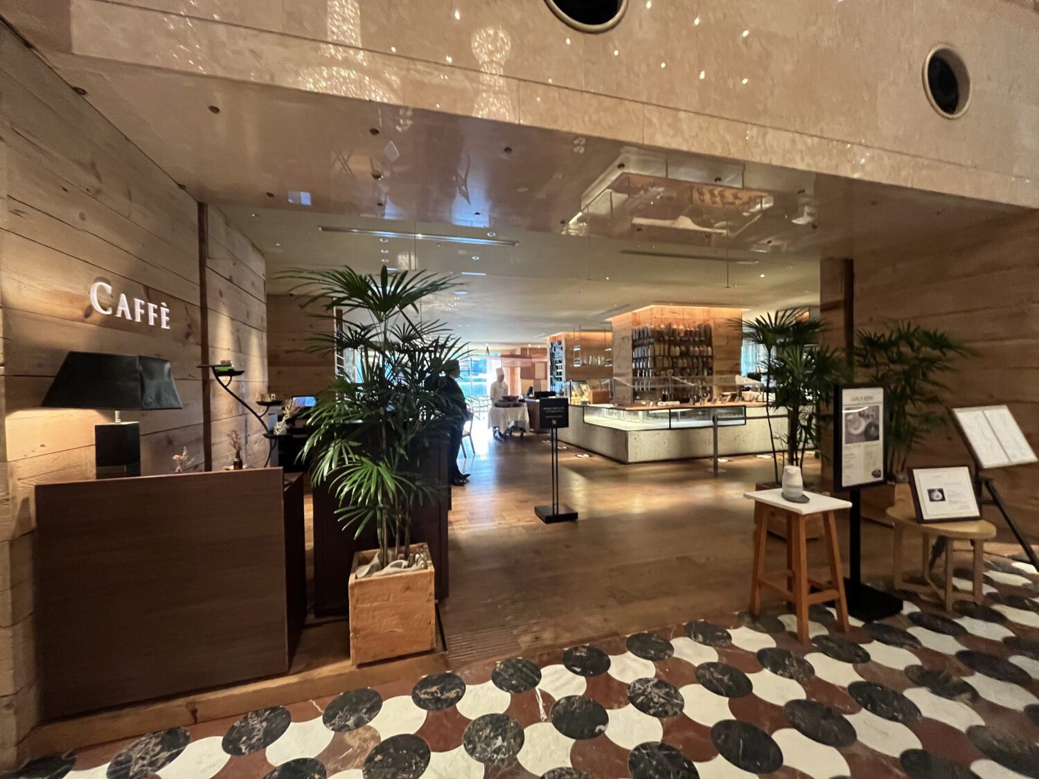 Caffe at Hyatt Regency Tokyo