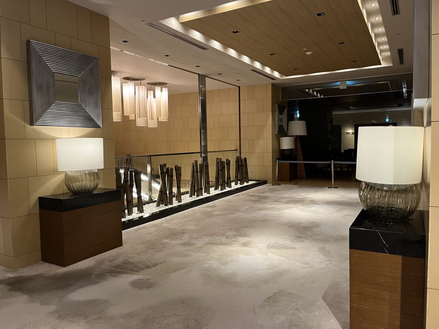 Hyatt Tokyo hallway