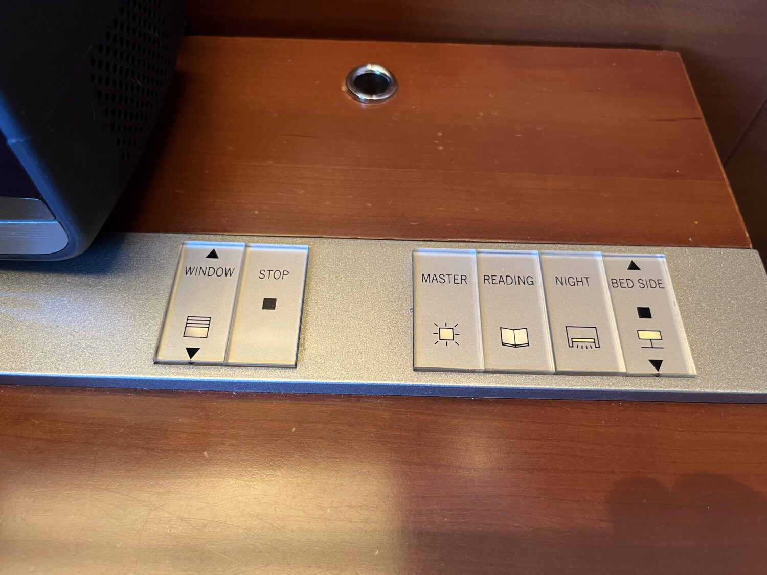 light and blackout shade control Hyatt Tokyo