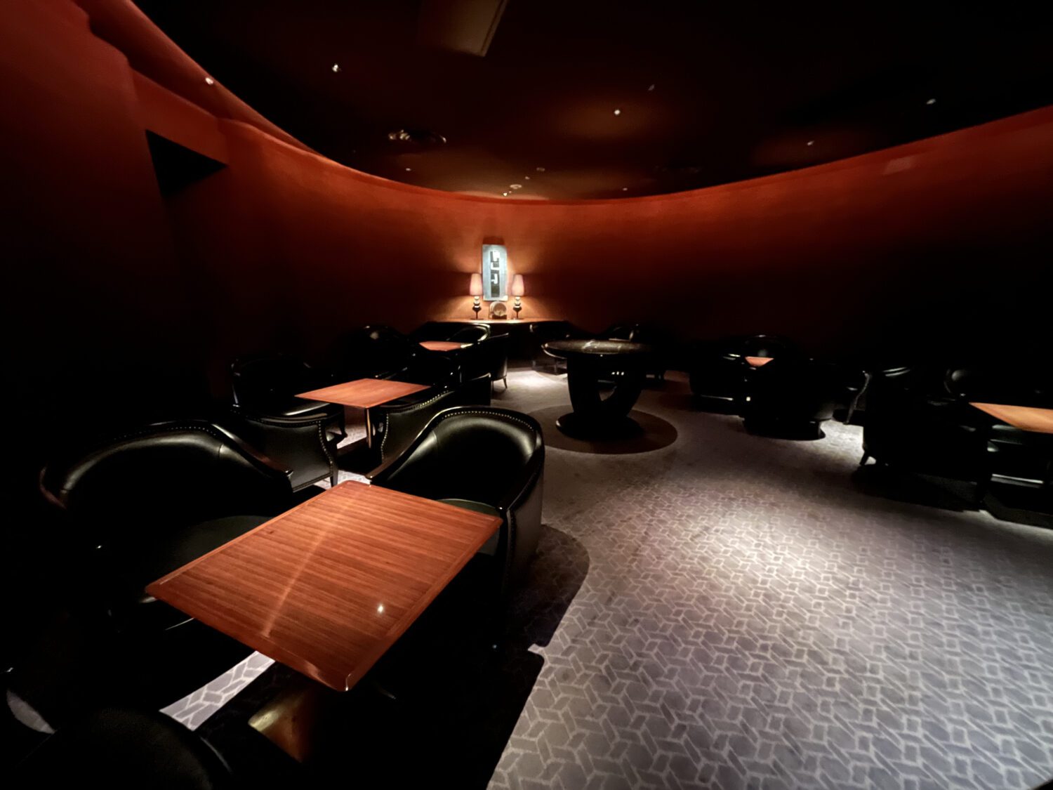 speakeasy bar at Hyatt Regency Tokyo