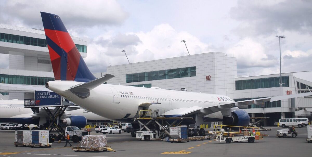 delta plane at seattle