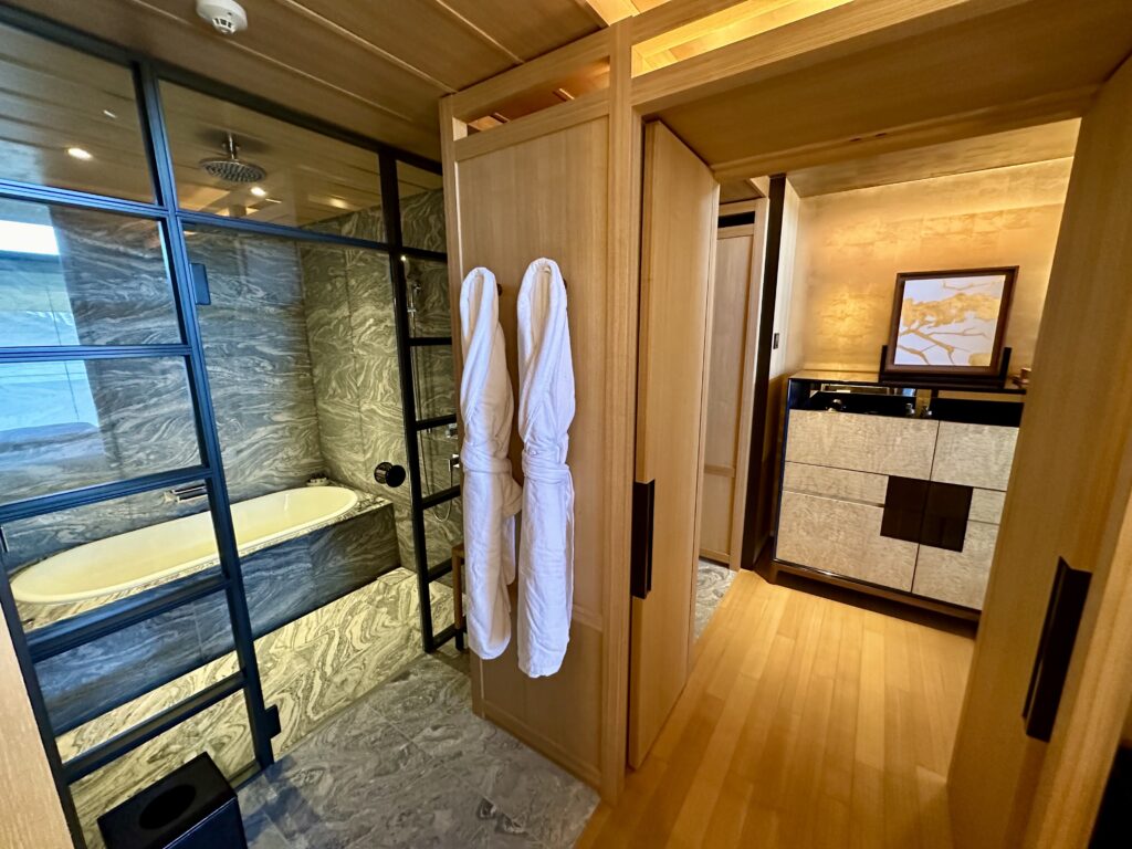 Park Hyatt Kyoto bathroom