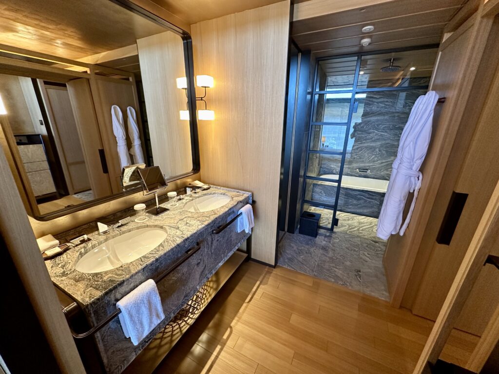 Park Hyatt Kyoto bathroom