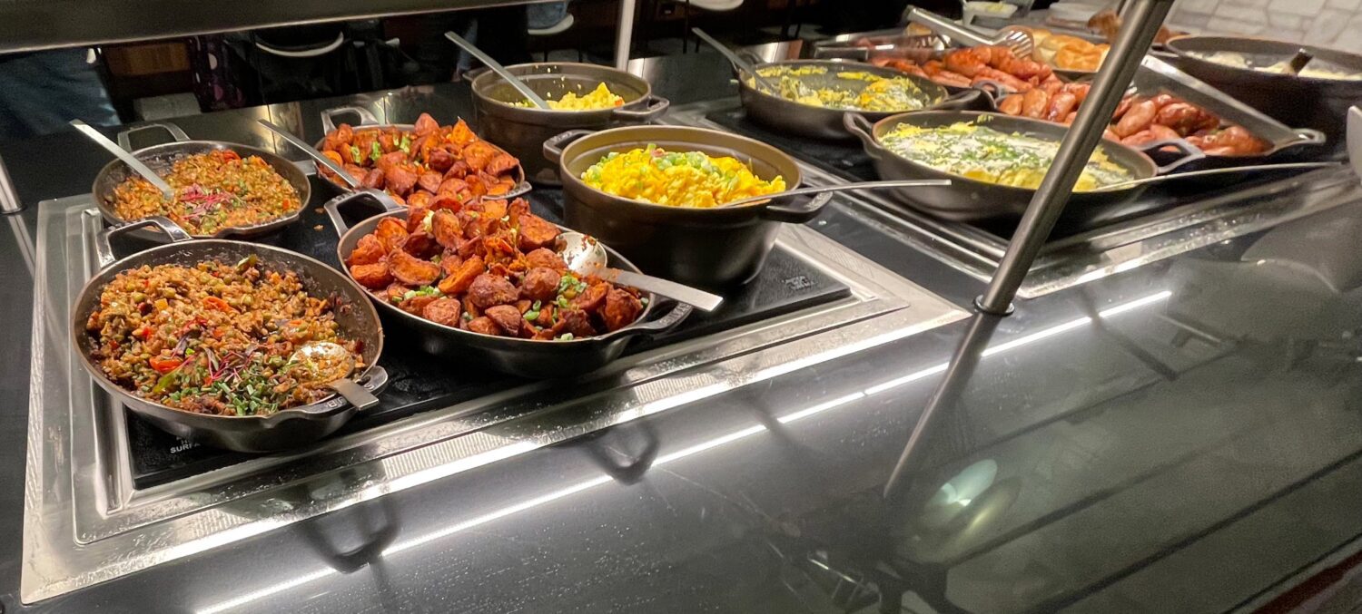 Amex Lounge SEA Breakfast Buffet Spread 2