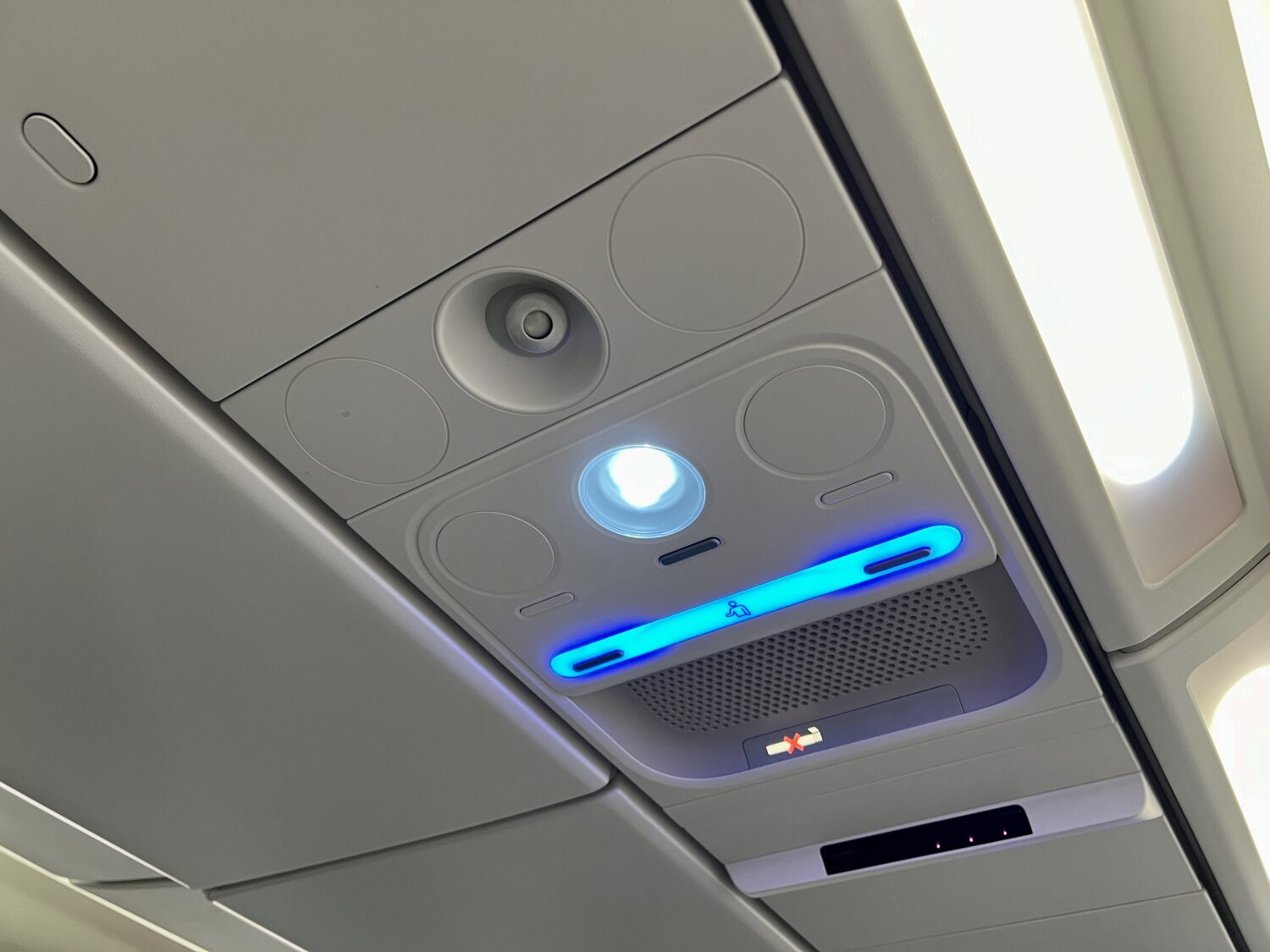 jetblue mint air vents