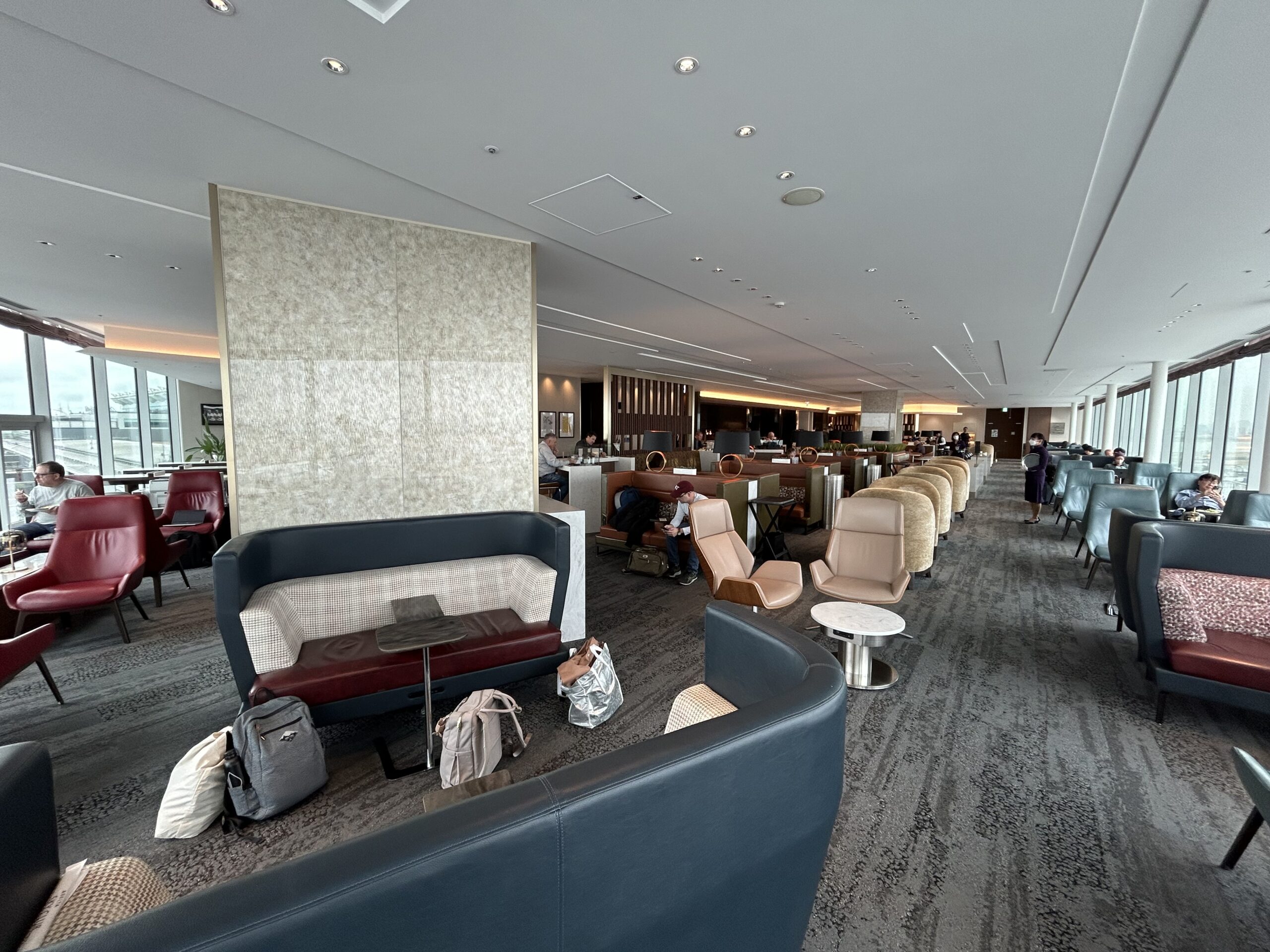 SkyClub HND