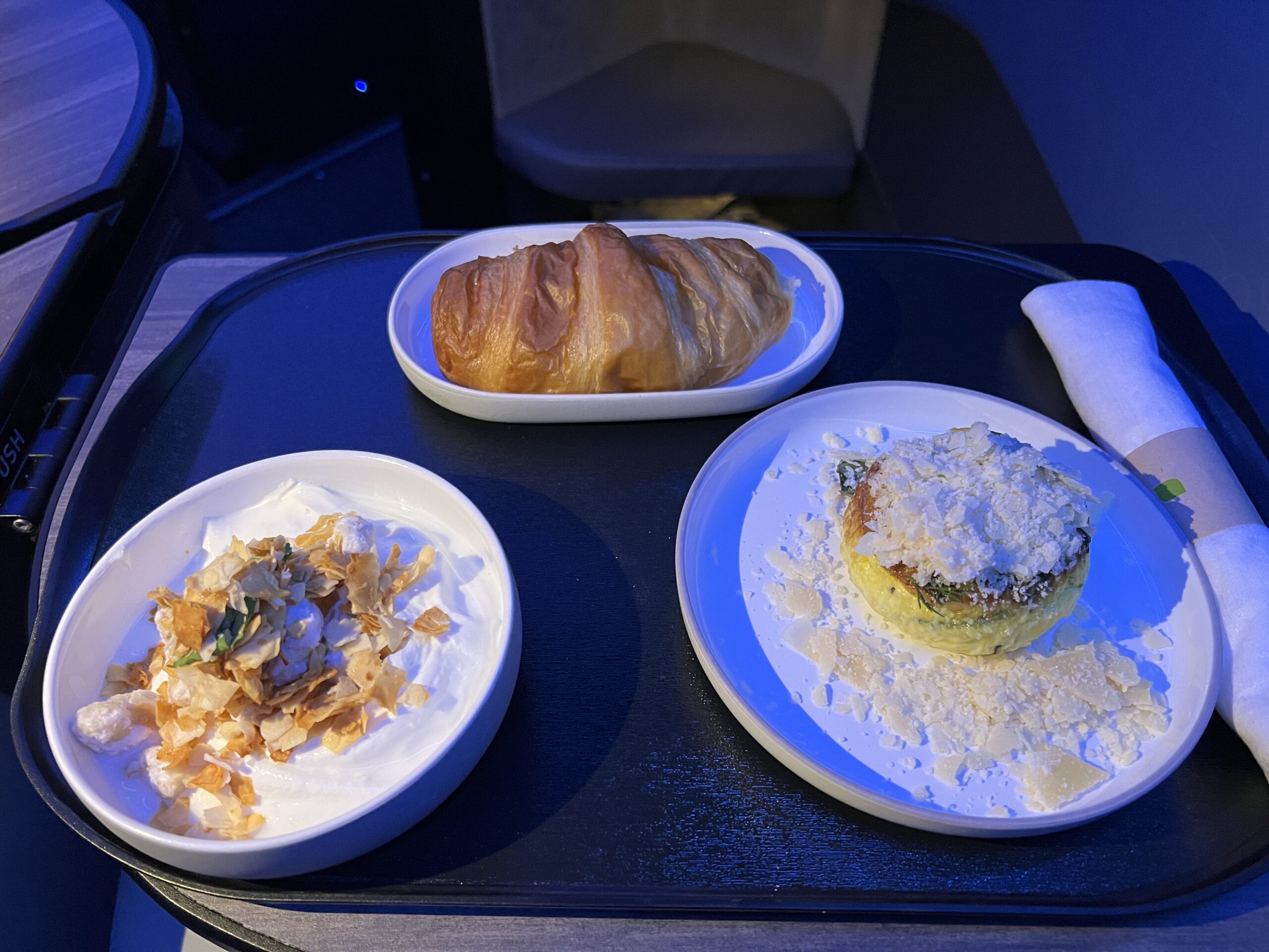 breakfast in jetblue mint suites