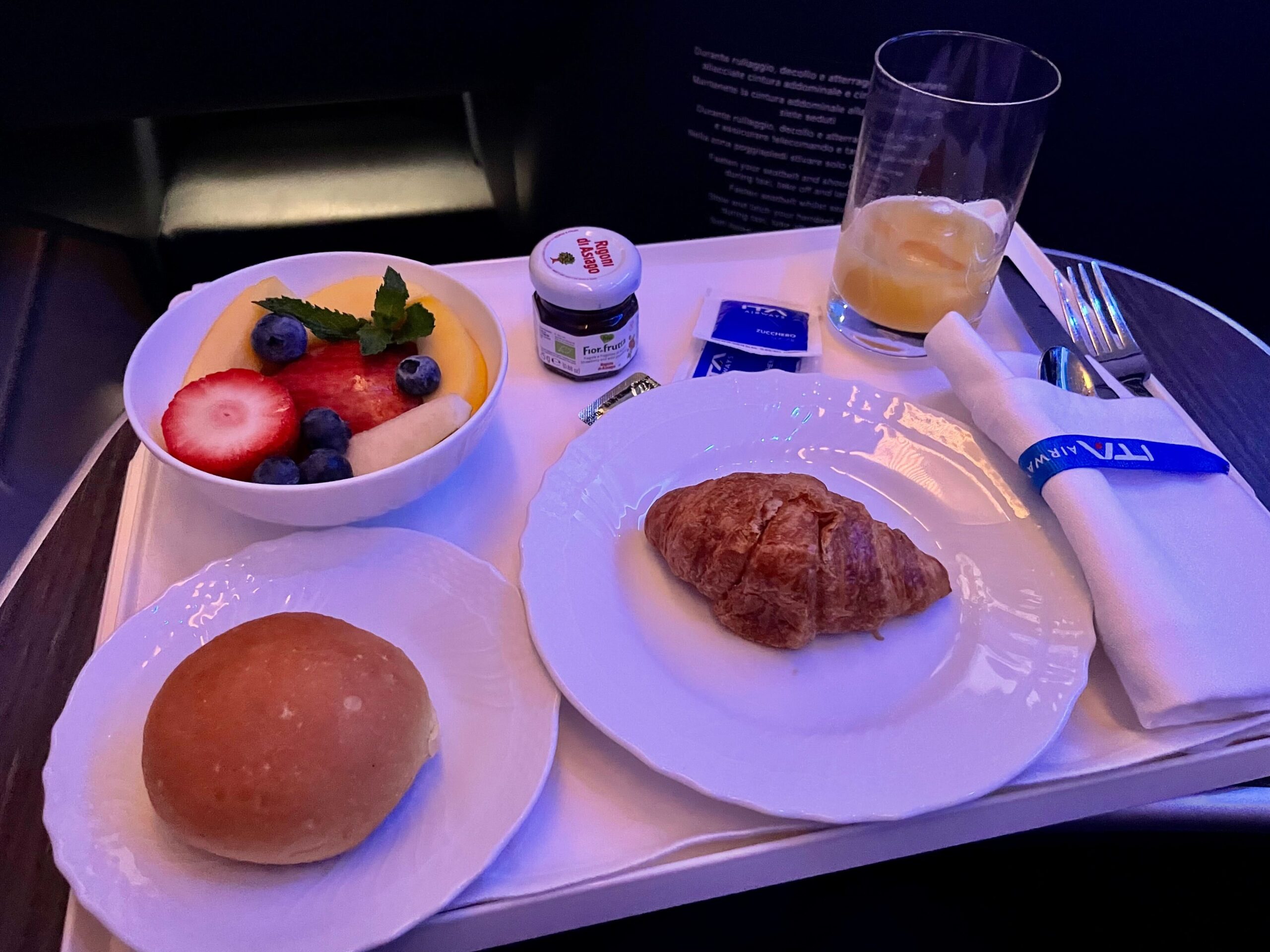 ITA Airways business class food