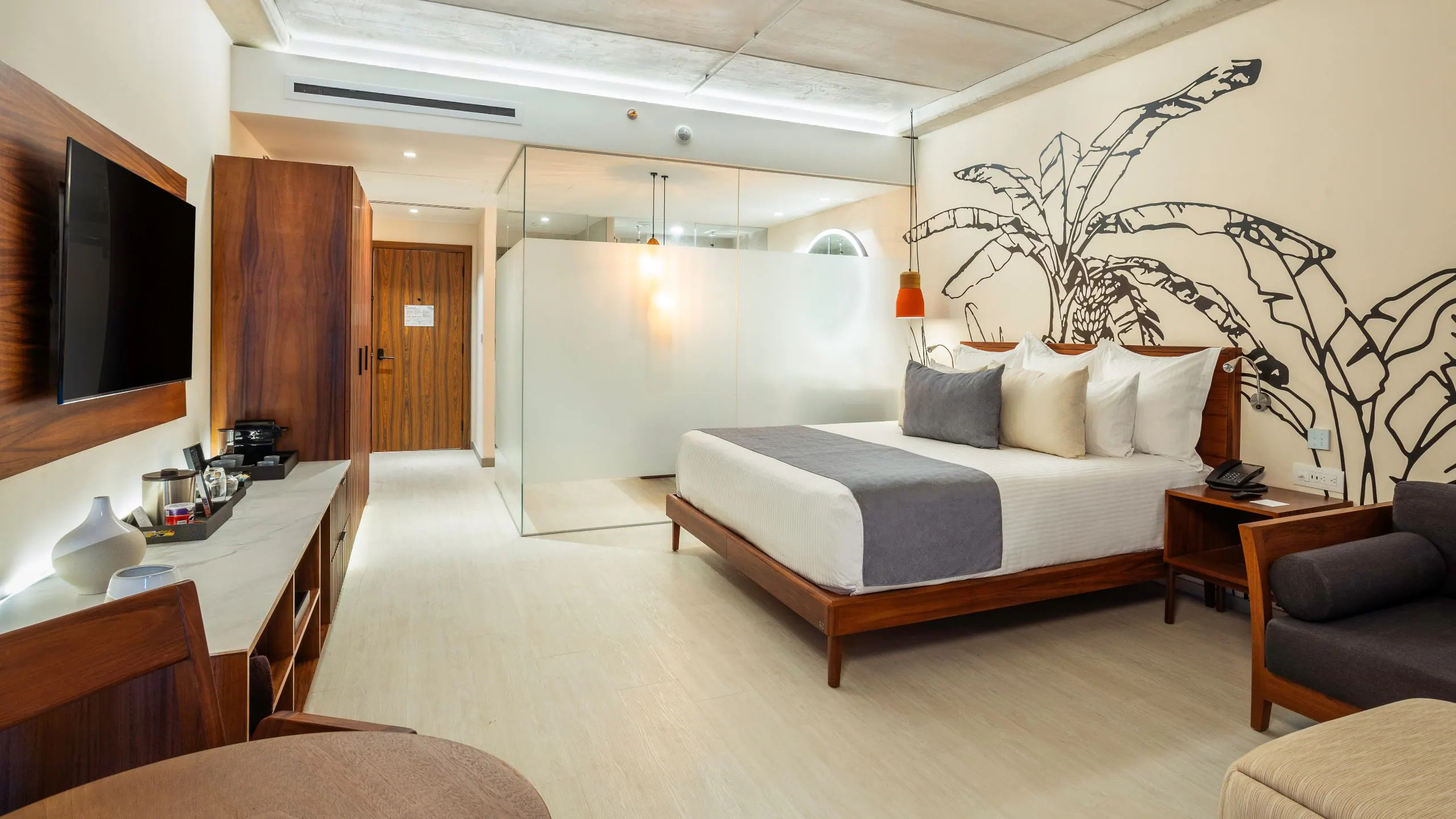 hyatt vivid grand island room