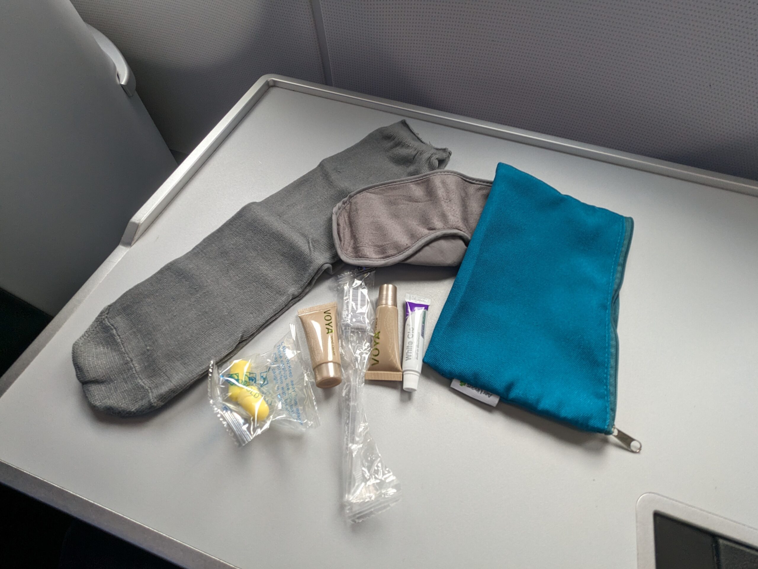 Aer Lingus amenity kit