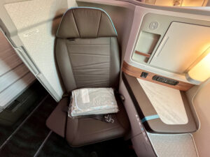 Hawaiian airlines first class suite inside