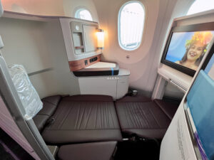 hawaiian airlines first class suite lie-flat mode