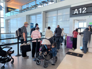 hawaiian airlines gate SFO
