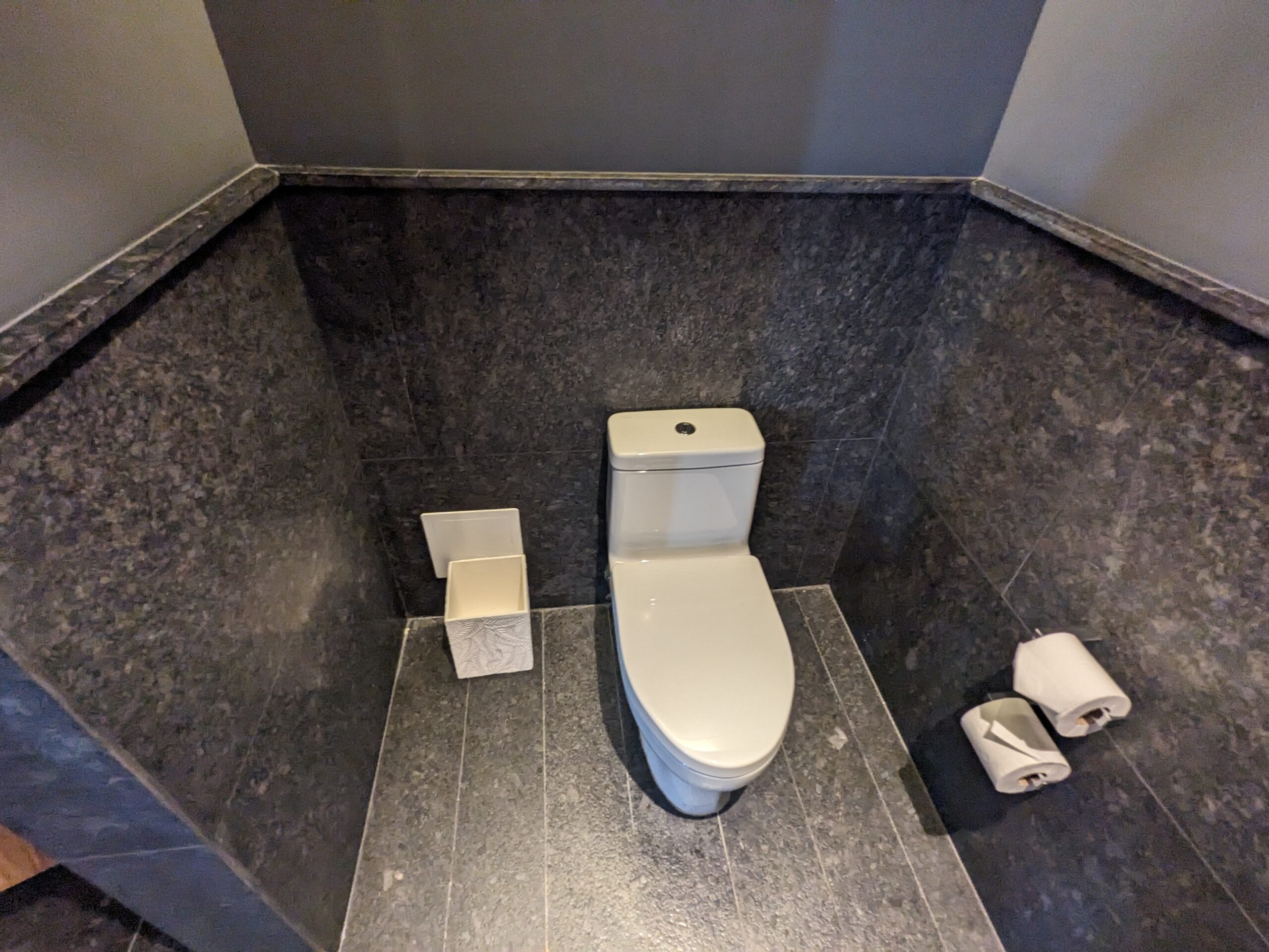 Conrad Tulum toilet room