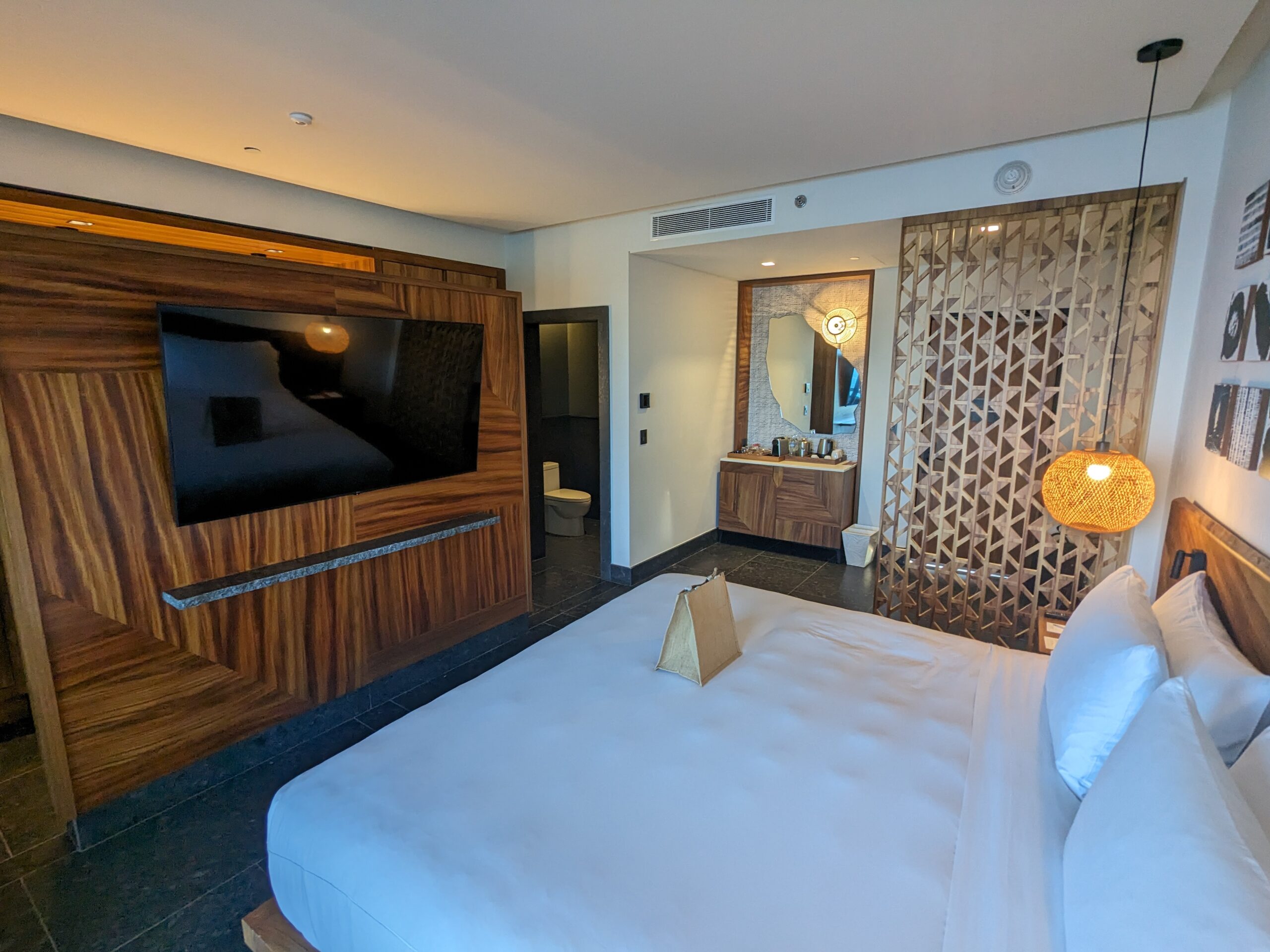 Conrad Tulum king size bed and tv