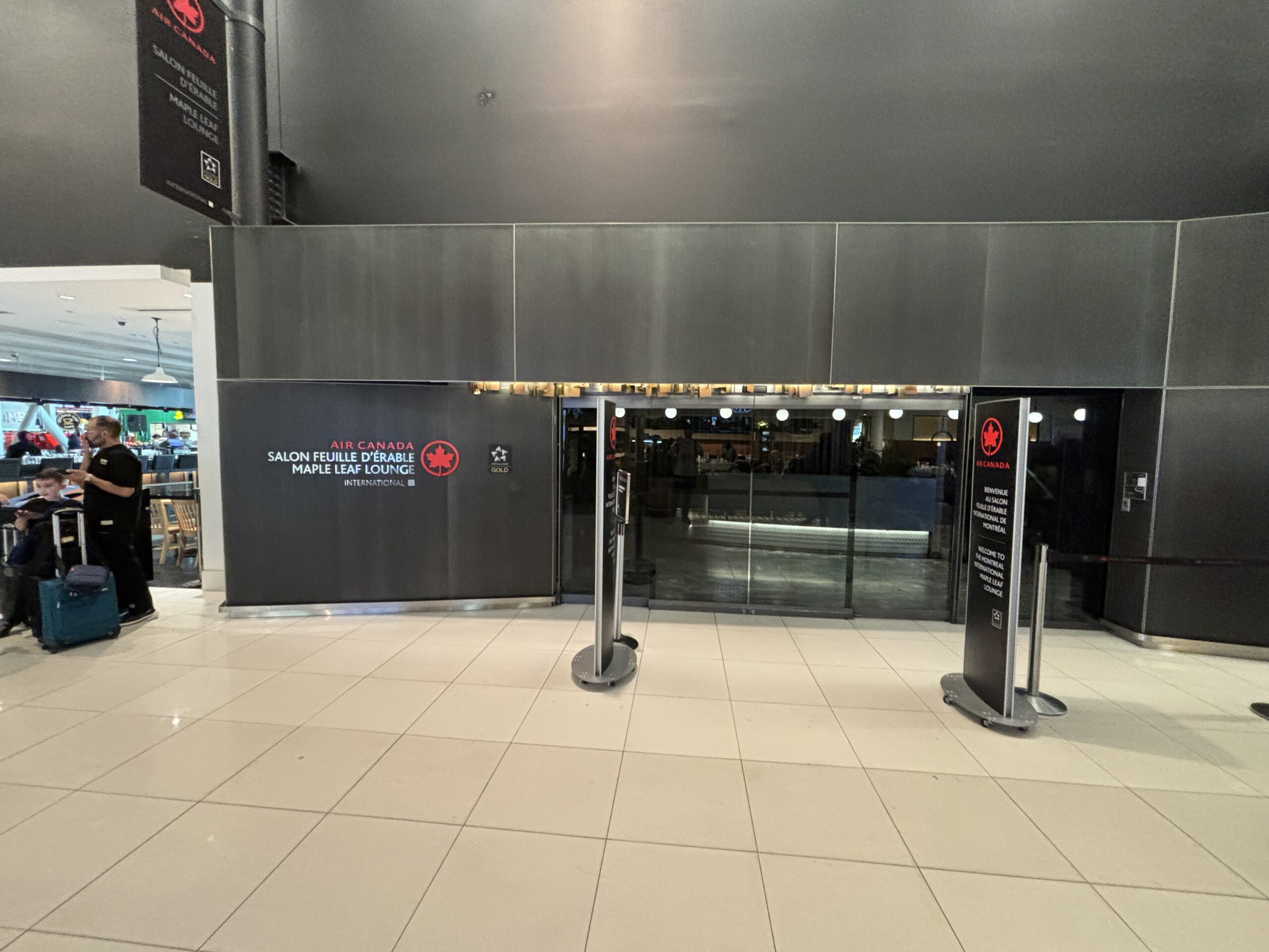 Maple Leaf Lounge Montreal