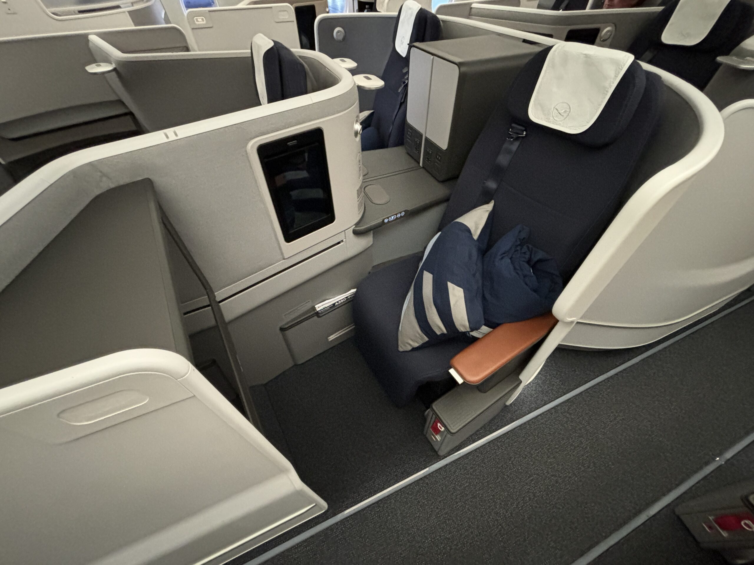Lufthansa Allegris Business Class