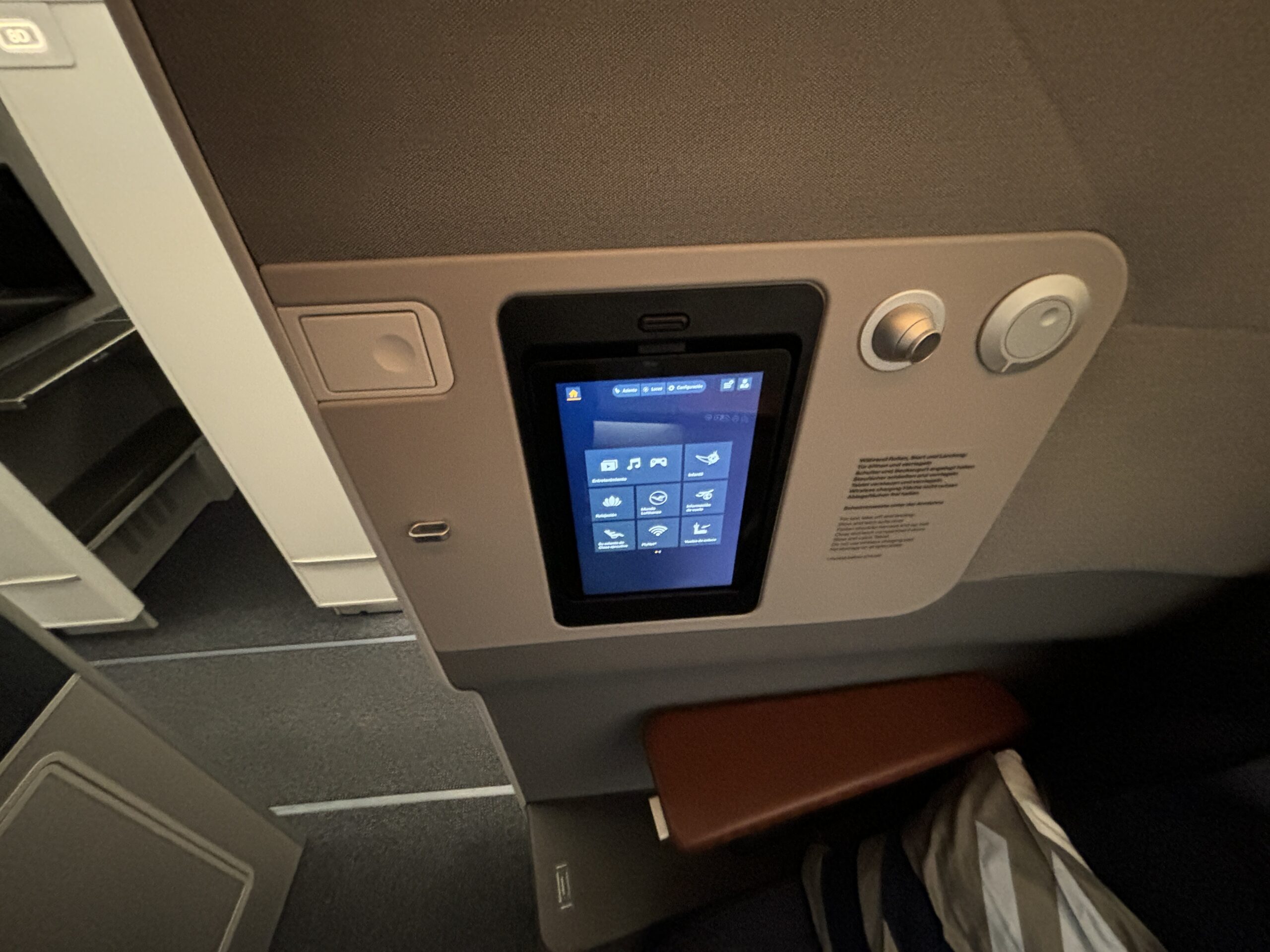 Lufthansa Business Class Entertainment