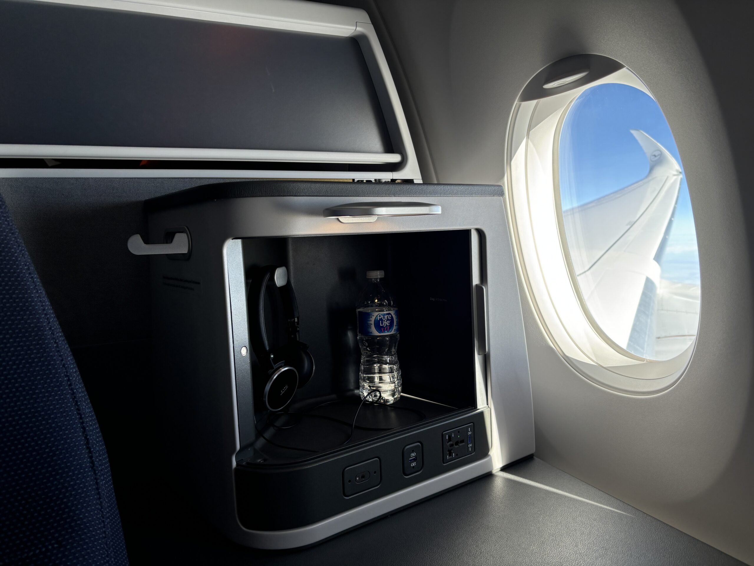 Lufthansa Allegris Business Class Suite