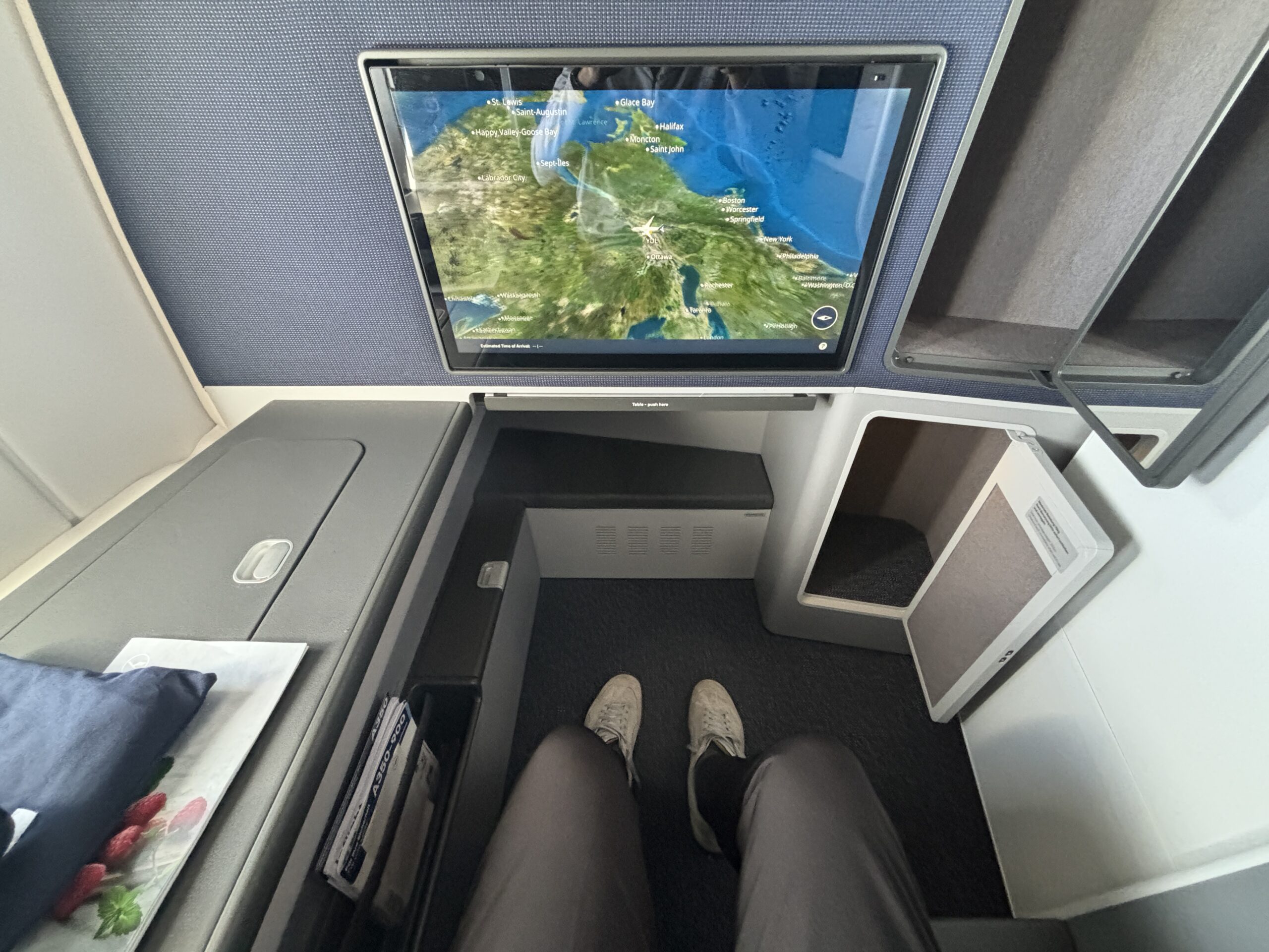 Lufthansa Business Class Entertainment