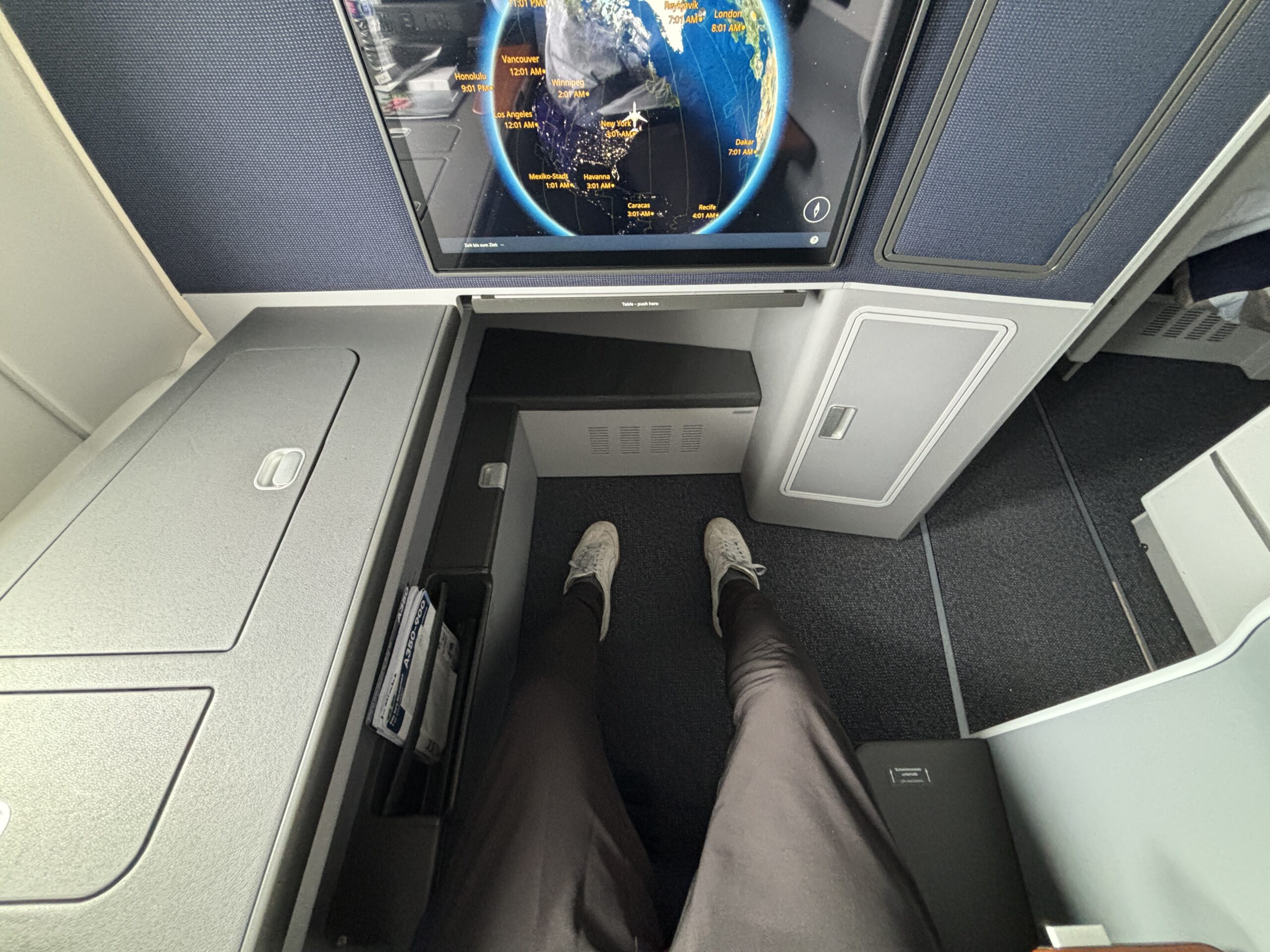 Lufthansa Allegris Business Class Suite