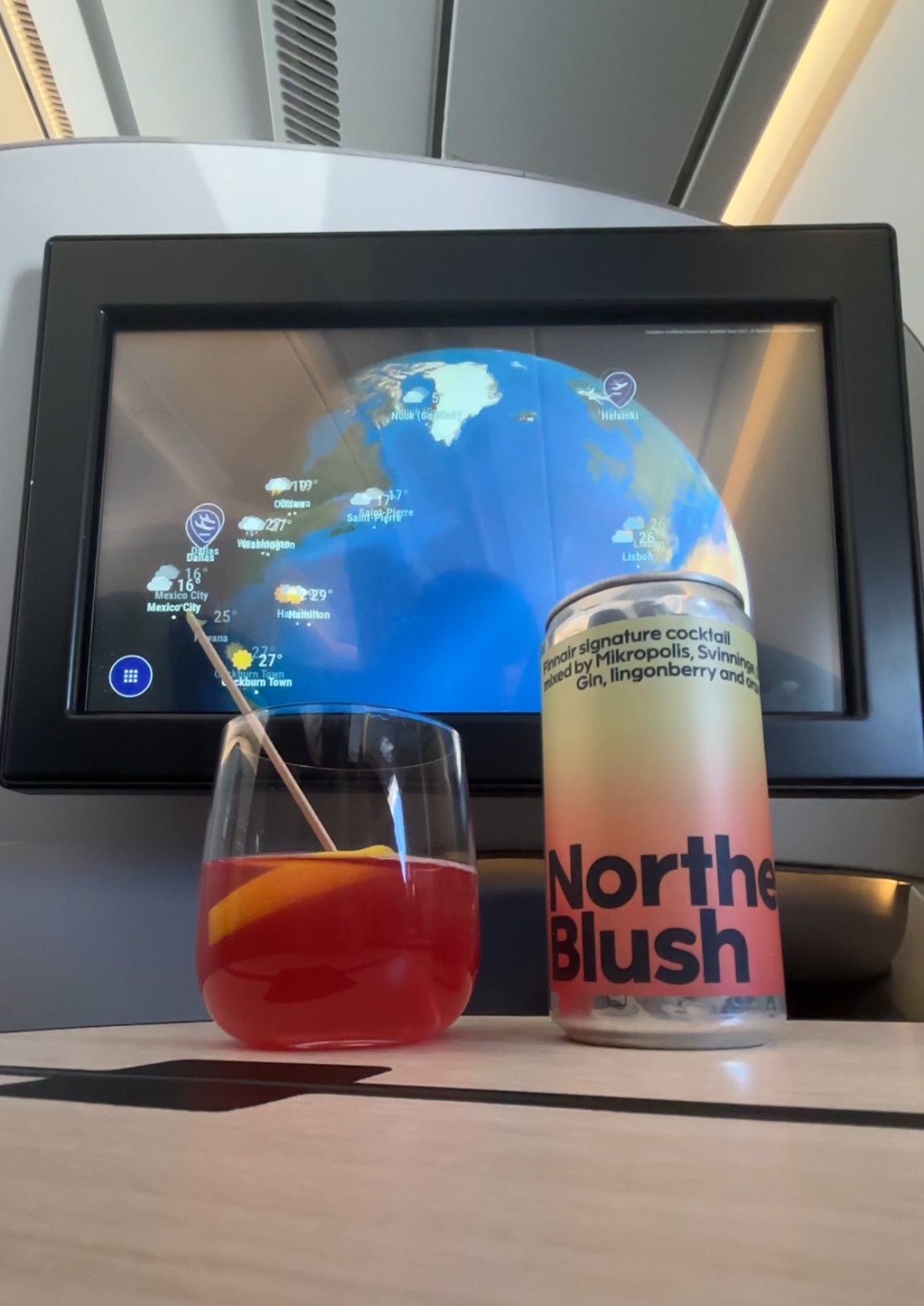 Finnair business class