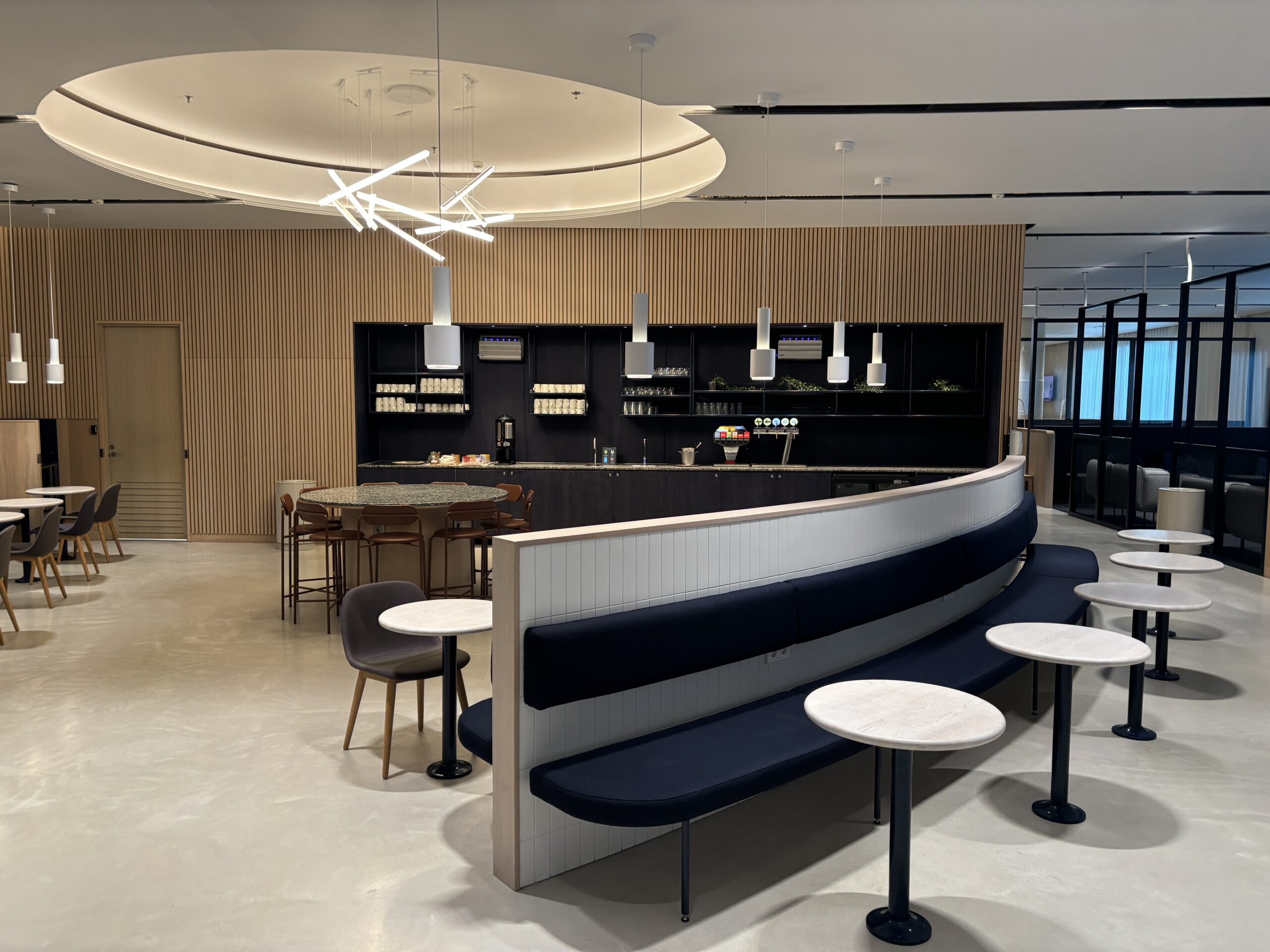 Finnair Business Class Lounge