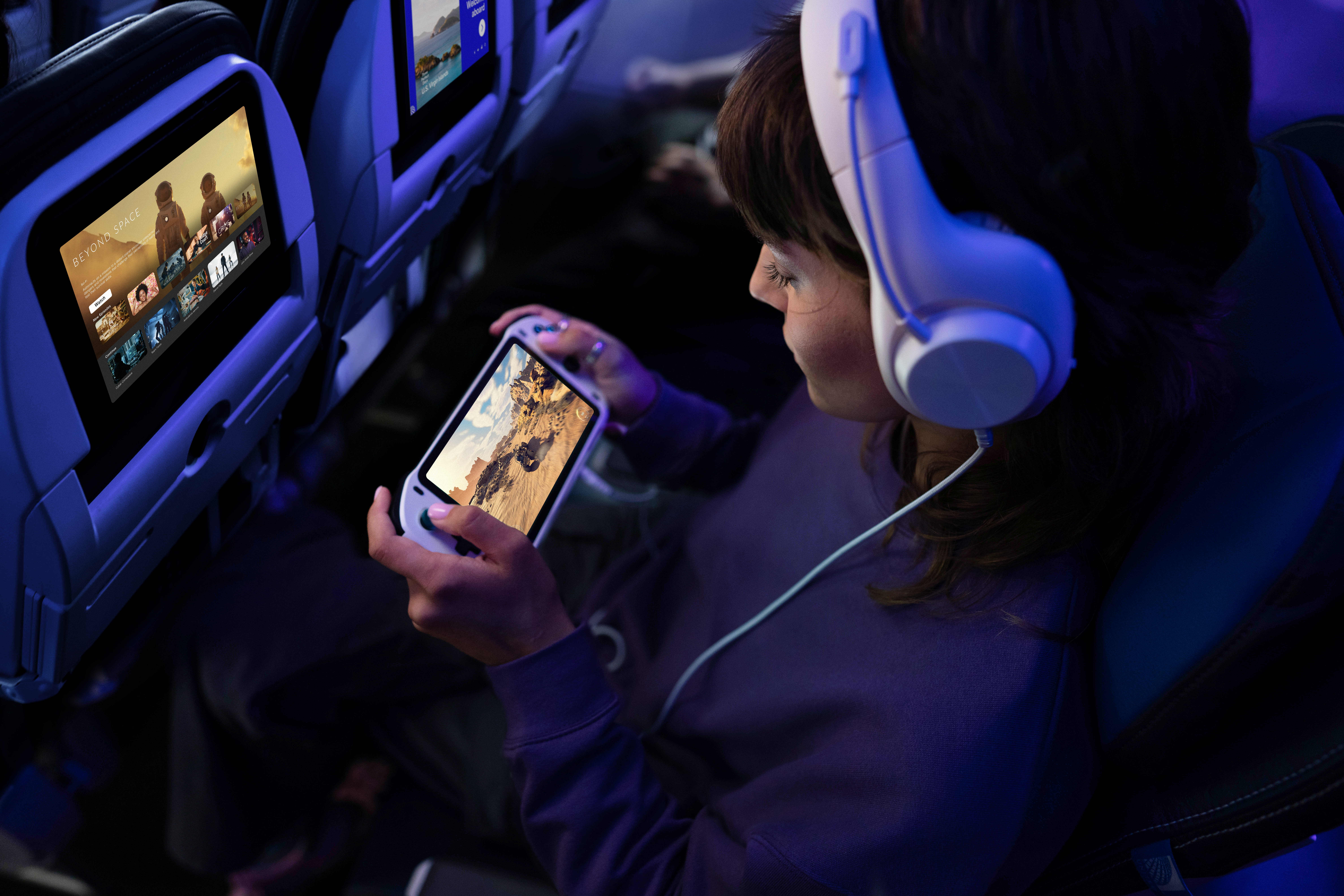 Fast, Free Wi-Fi Coming Faster: United Speeds Up Starlink Rollout 1 United Starlink